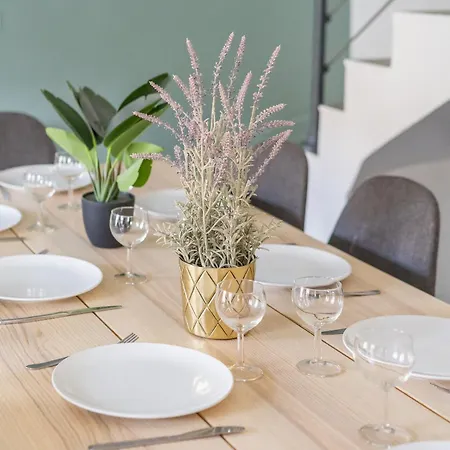 Disneyland House - Terrace - Sunny - Parking *